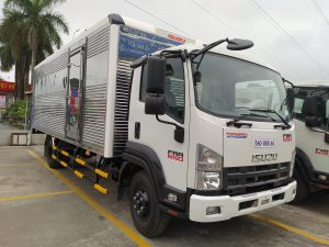 FRR650 tải 6.5 tấn thùng kín dài 6.7m