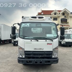 QKR230 tải 2.2 tấn thùng đông lạnh