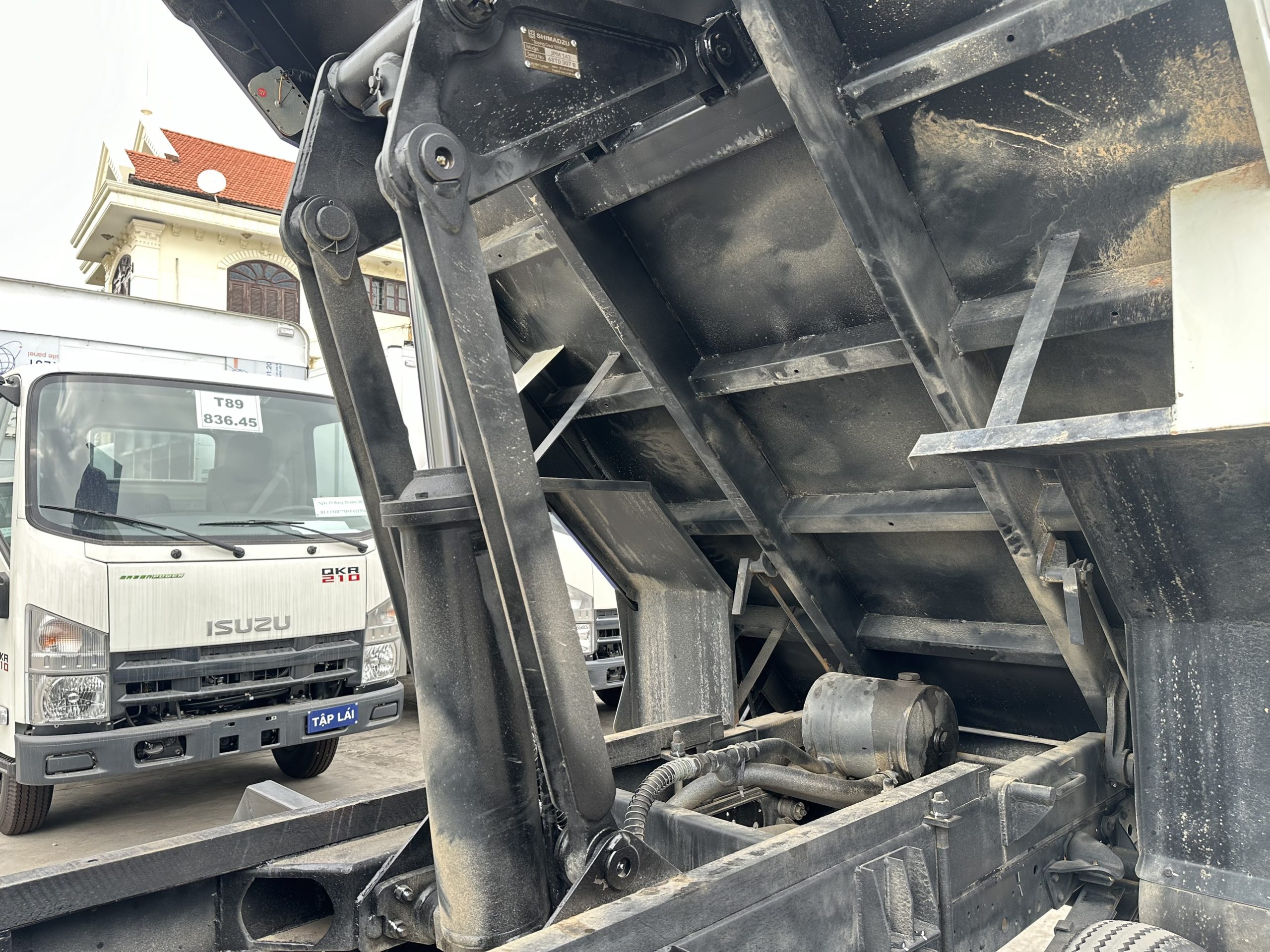 z7410079556269_5b67d8f8a682a01a49a738cd14511d9c